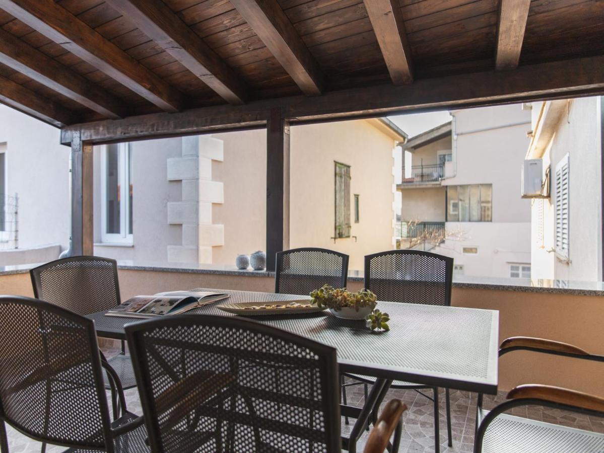 Apartment Fiora Kaštela Exterior foto